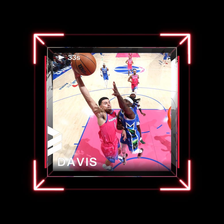 Johnny Davis