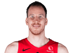 Jakob Poeltl headshot