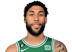 Denzel Valentine headshot