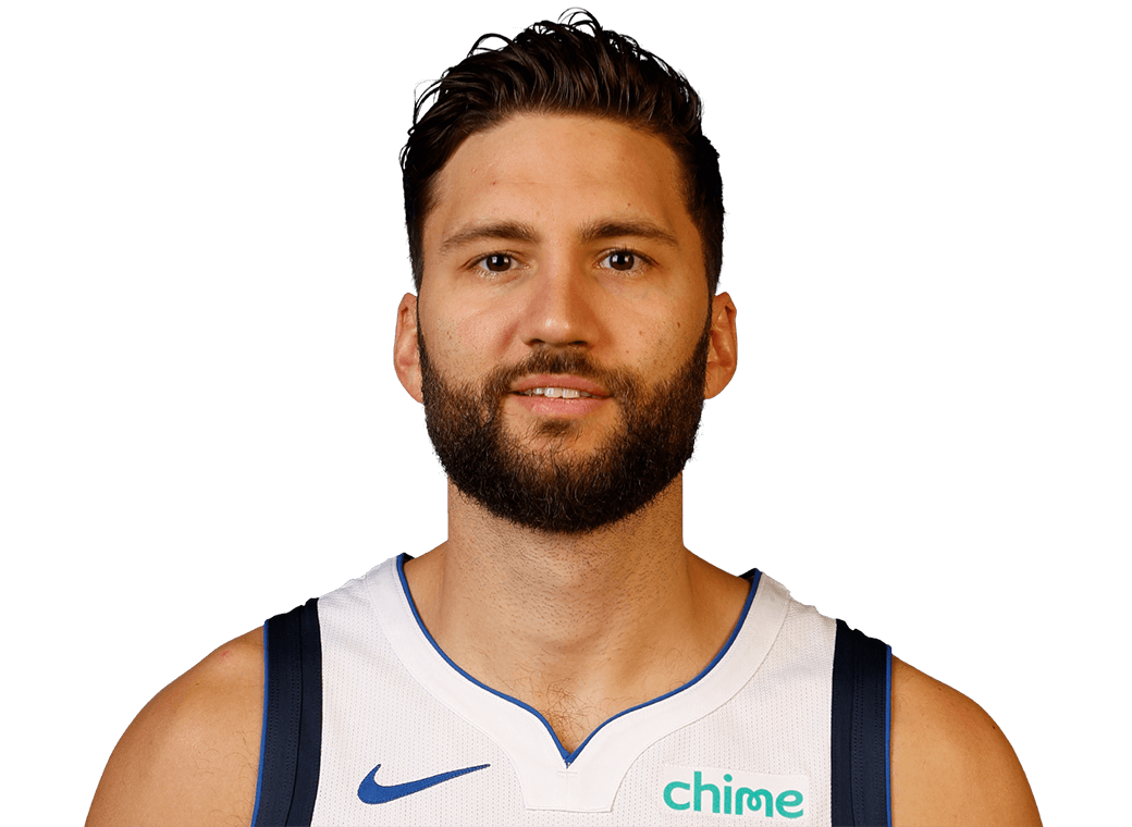 Maxi Kleber headshot