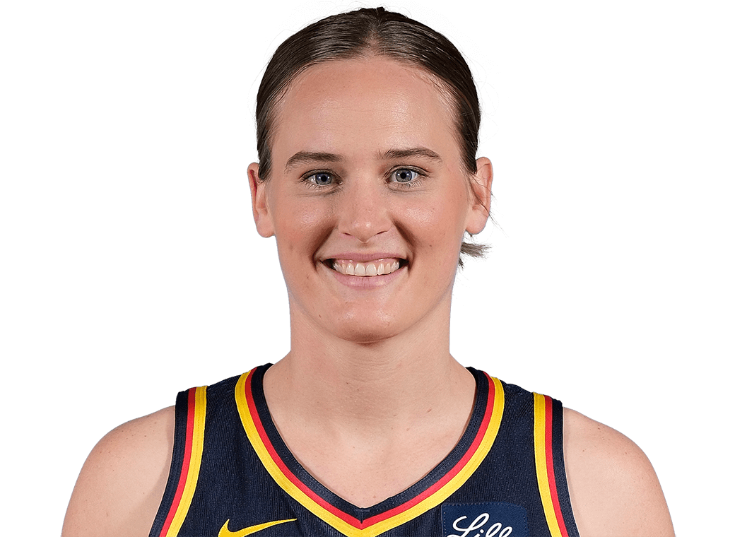 Kristy Wallace headshot