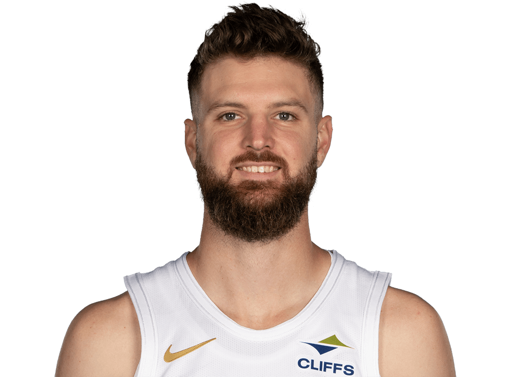 Dean Wade headshot