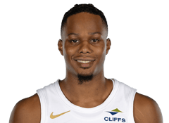 Isaac Okoro headshot