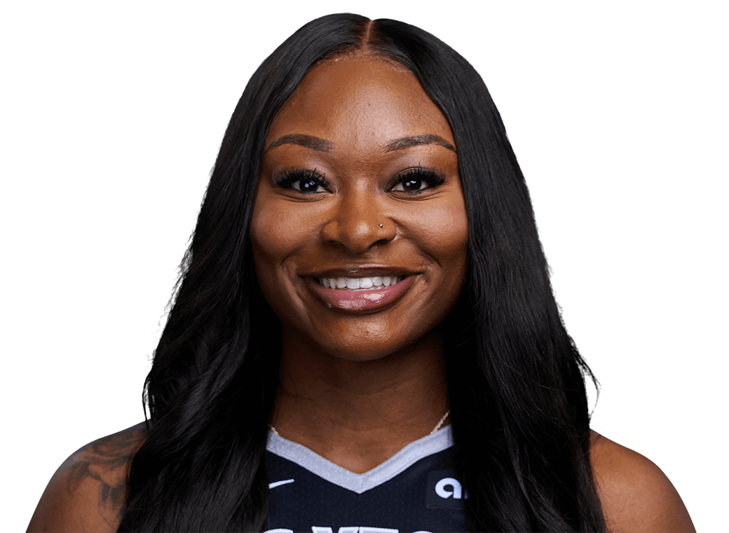 Dana Evans headshot