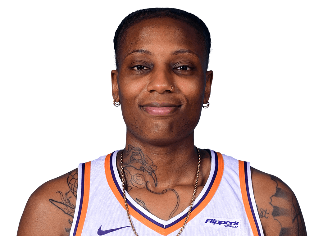 Natasha Mack headshot