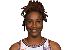 Queen Egbo headshot