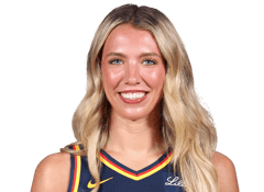 Lexie Hull headshot