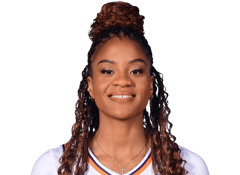 Monique Akoa Makani headshot