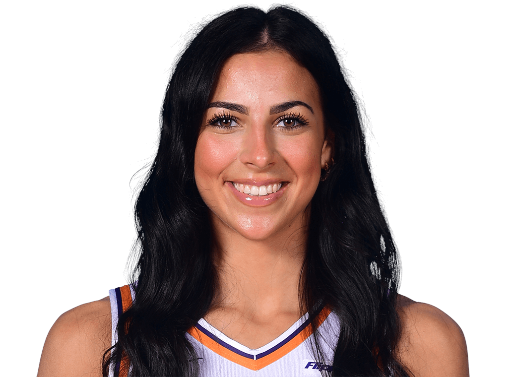 Megan McConnell headshot