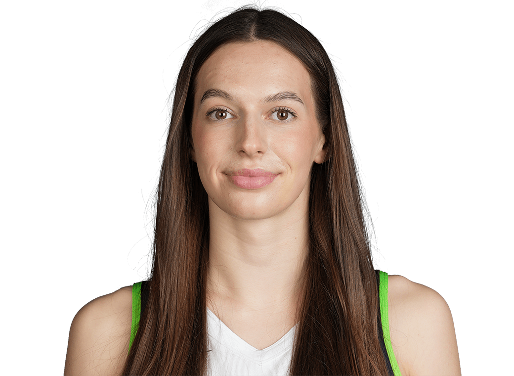 Emma Čechová headshot