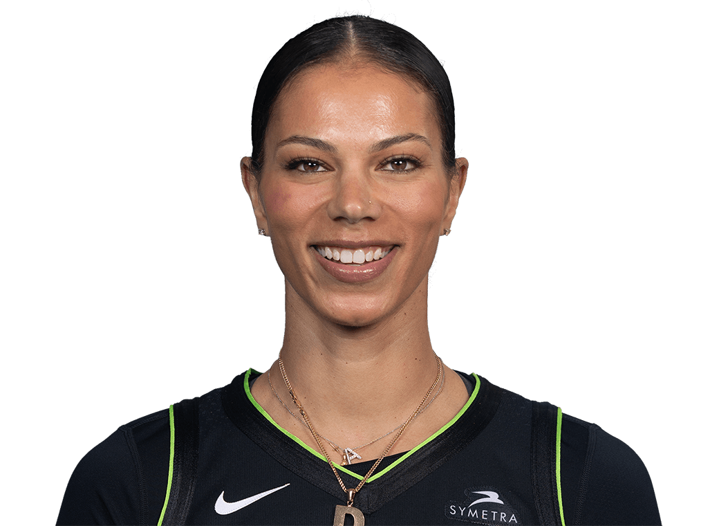 Alysha Clark headshot