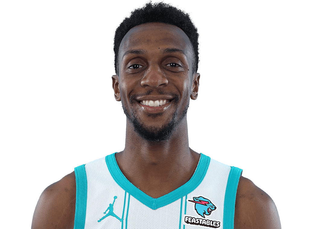 Ish Smith headshot
