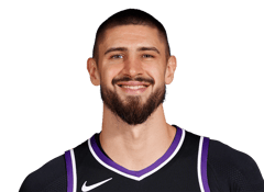 Alex Len headshot
